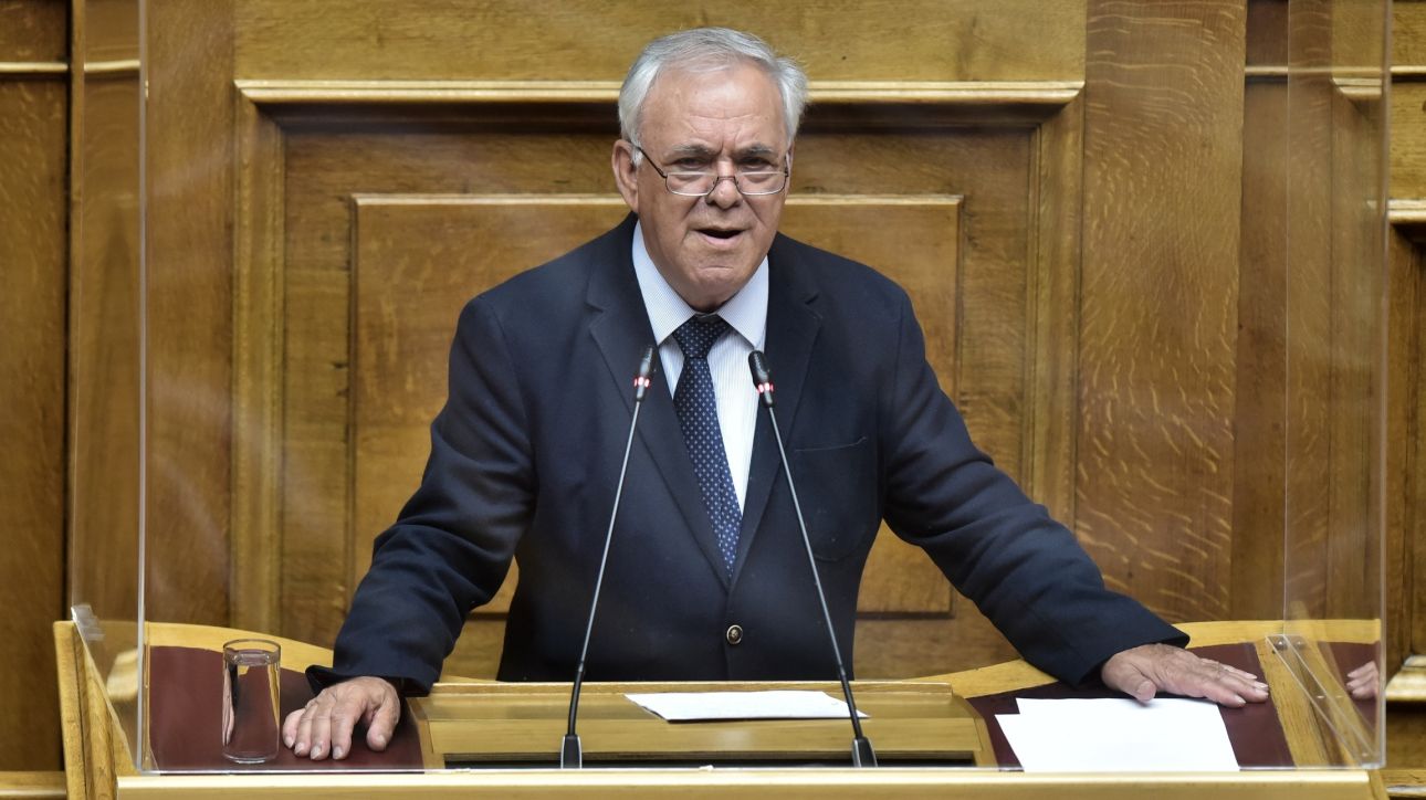 Βουλή: Επιστροφή Δραγασάκη στα βουλευτικά έδρανα - Ανεξαρτητ