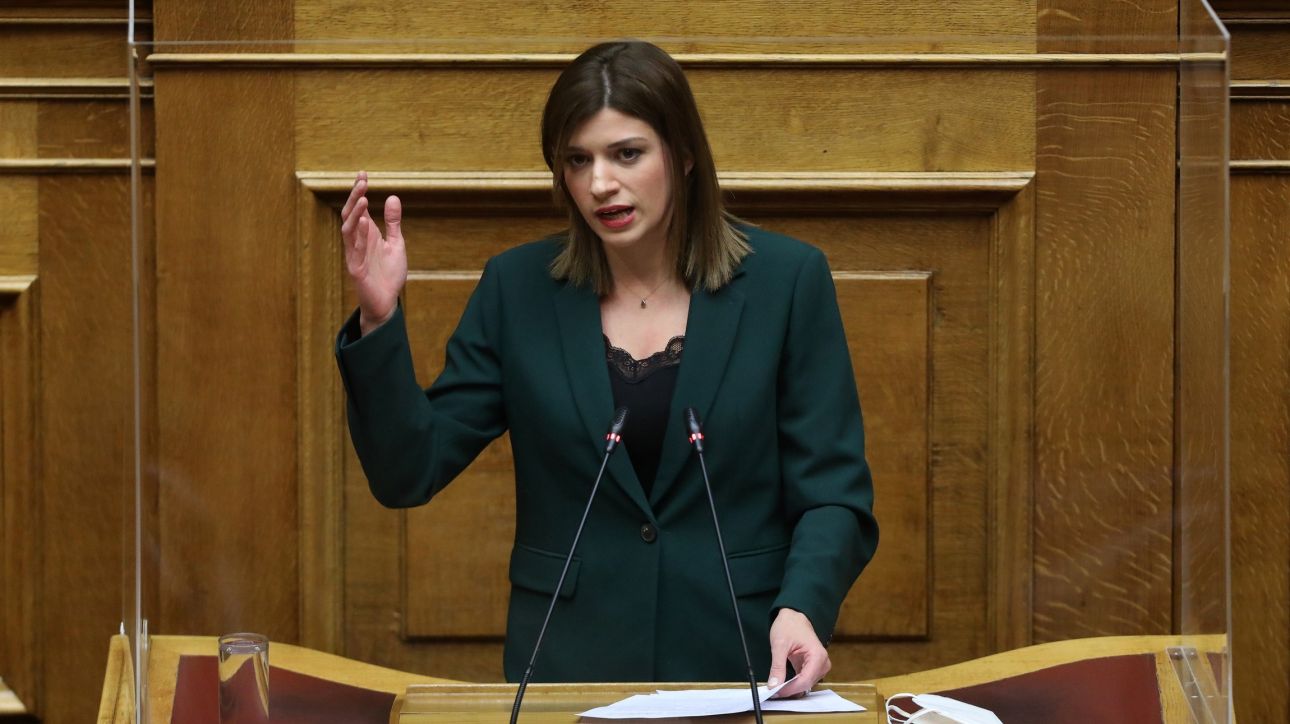 &Sigma;&upsilon;&gamma;&kappa;&lambda;&omicron;&nu;ί&zeta;&epsilon;&iota; &eta; &Kappa;&alpha;&tau;&epsilon;&rho;ί&nu;&alpha; &Nu;&omicron;&tau;&omicron;&pi;&omicron;ύ&lambda;&omicron;&upsilon;: Έ&chi;&omega; &chi;ά&sigma;&epsilon;&iota; &tau;&eta;&nu; &alpha;&kappa;&omicron;ή &mu;&omicron;&upsilon; &kappa;&alpha;&iota; &pi;&lambda;έ&omicron;&nu; &delta;&iota;&alpha;&beta;ά&zeta;&omega; &tau;&alpha; &chi;&epsilon;ί&lambda;&eta;