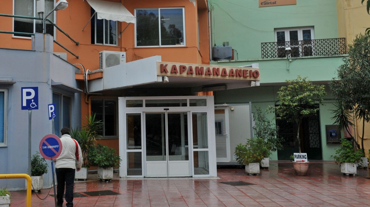 Τραγωδία στην Πάτρα: Νεκρό το τρίχρονο αγόρι που είχε πέσει από μάντρα