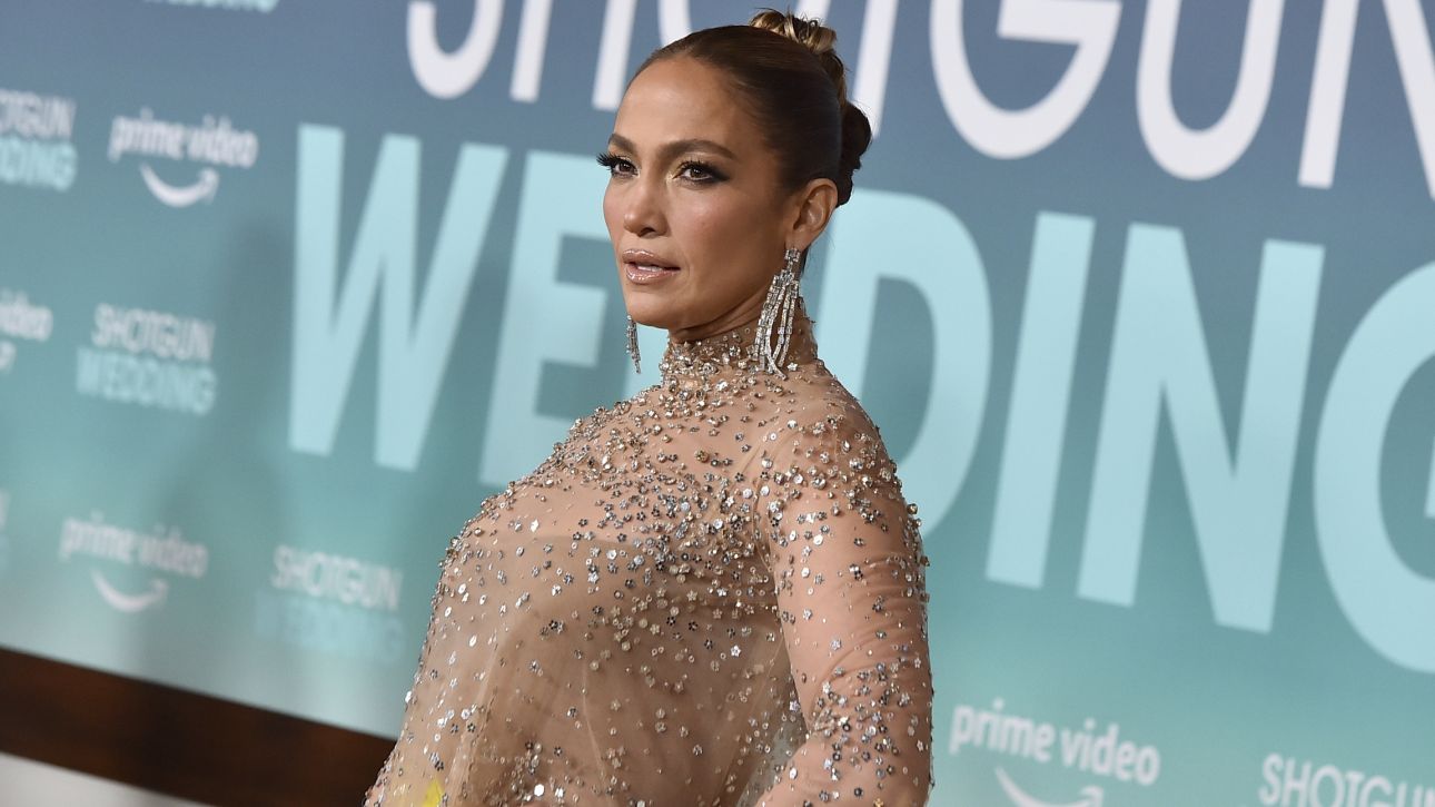 Τζένιφερ Λόπεζ: Στο «σφυρί» η υπερπολυτελής έπαυλη της στο Λος Άντζελες μόνο για... $42.500.000