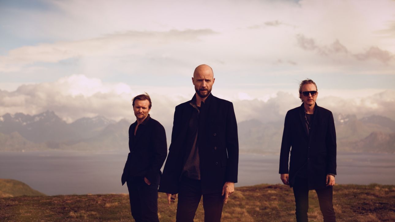 Οι Madrugada επιστρέφουν: Οι Νορβηγοί τροβαδούροι αποκαλύπτουν τα σχέδιά τους στο CNN Greece