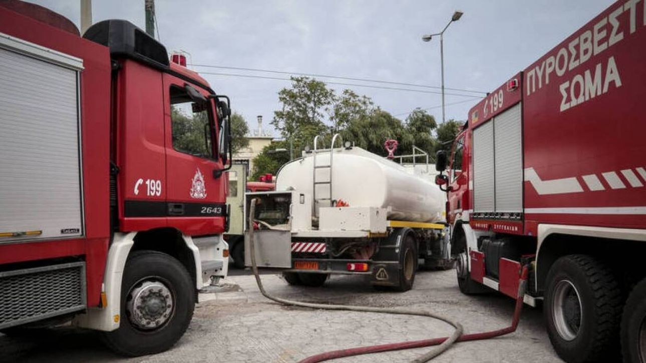 Φωτιά σε εργοστάσιο στον Ασπρόπυργο - Κινητοποίηση της Πυροσβεστικής ...