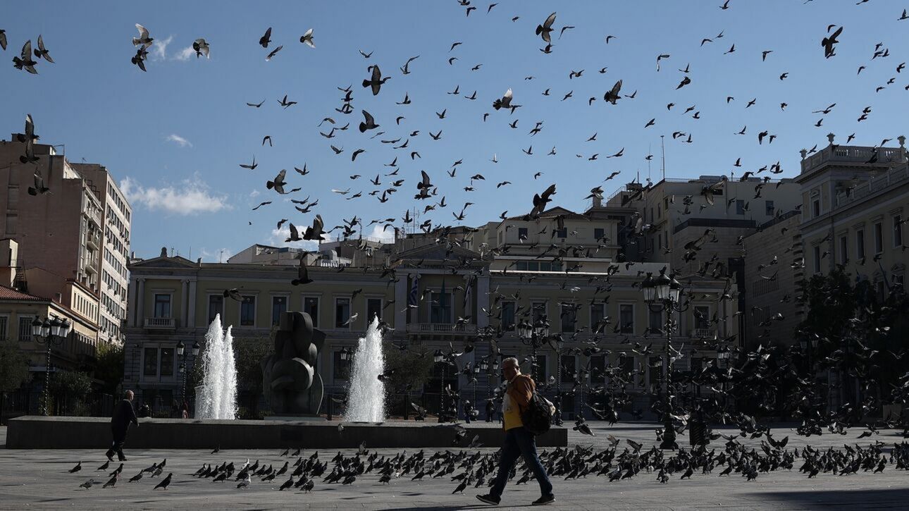 Πότε θα πληρωθούν οι συντάξεις Ιανουαρίου 2025