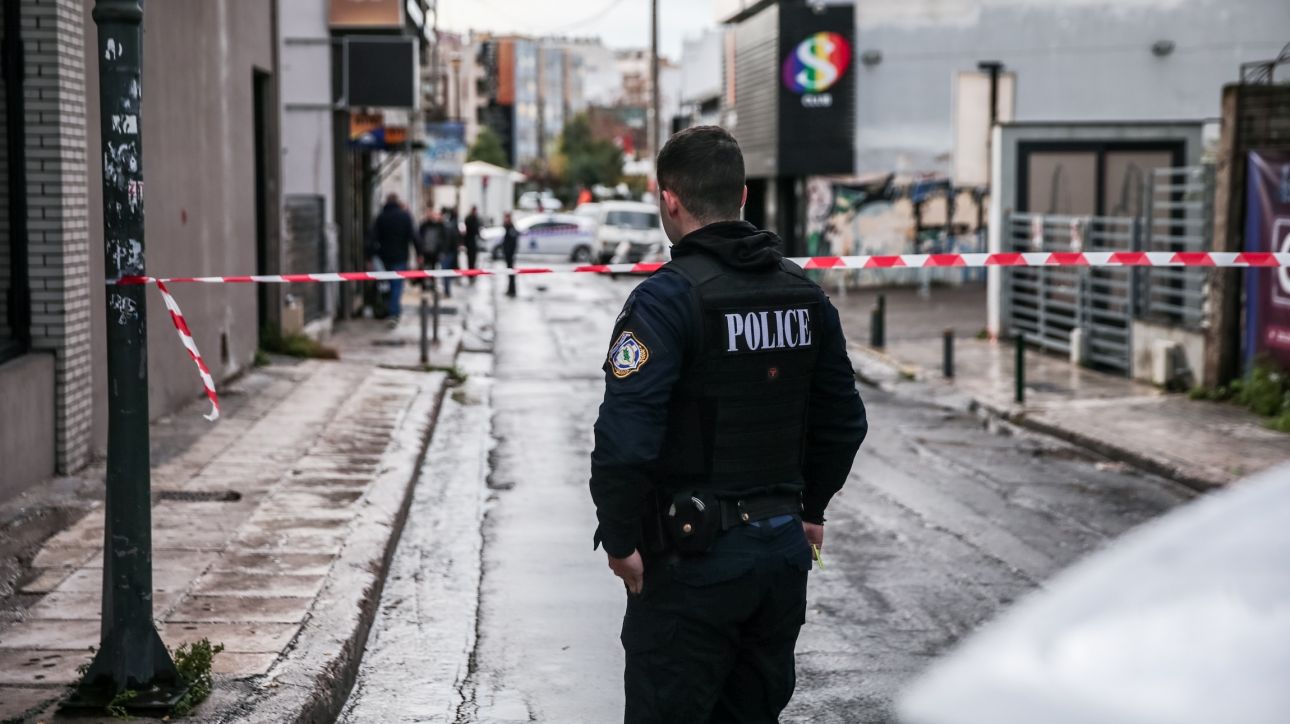 Γκάζι: Μυστήριο από τον αιφνίδιο θάνατο 16χρονης έξω από κλαμπ – Οι άλλες τρεις κλήσεις στο ΕΚΑΒ Γκάζι: Μυστήριο από τον αιφνίδιο θάνατο 16χρονης έξω από κλαμπ – Οι άλλες τρεις κλήσεις στο ΕΚΑΒ