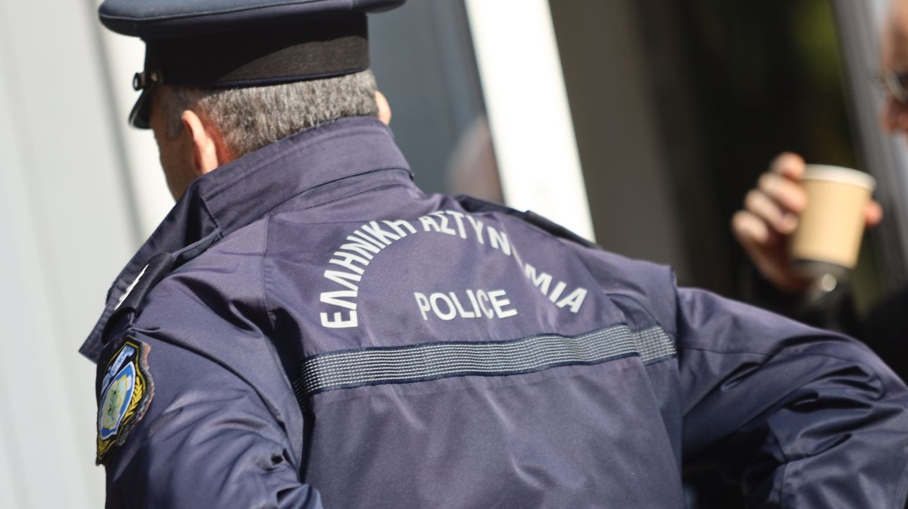 &Epsilon;ύ&beta;&omicron;&iota;&alpha;: &Alpha;&sigma;&tau;&upsilon;&nu;&omicron;&mu;&iota;&kappa;ό&sigmaf; &sigma;&upsilon;&nu;&epsilon;&lambda;ή&phi;&theta;&eta; &gamma;&iota;&alpha; &epsilon;&nu;&delta;&omicron;&iota;&kappa;&omicron;&gamma;&epsilon;&nu;&epsilon;&iota;&alpha;&kappa;ή &beta;ί&alpha; &kappa;&alpha;&tau;ά &tau;&eta;&sigmaf; &sigma;&upsilon;&zeta;ύ&gamma;&omicron;&upsilon; &tau;&omicron;&upsilon;