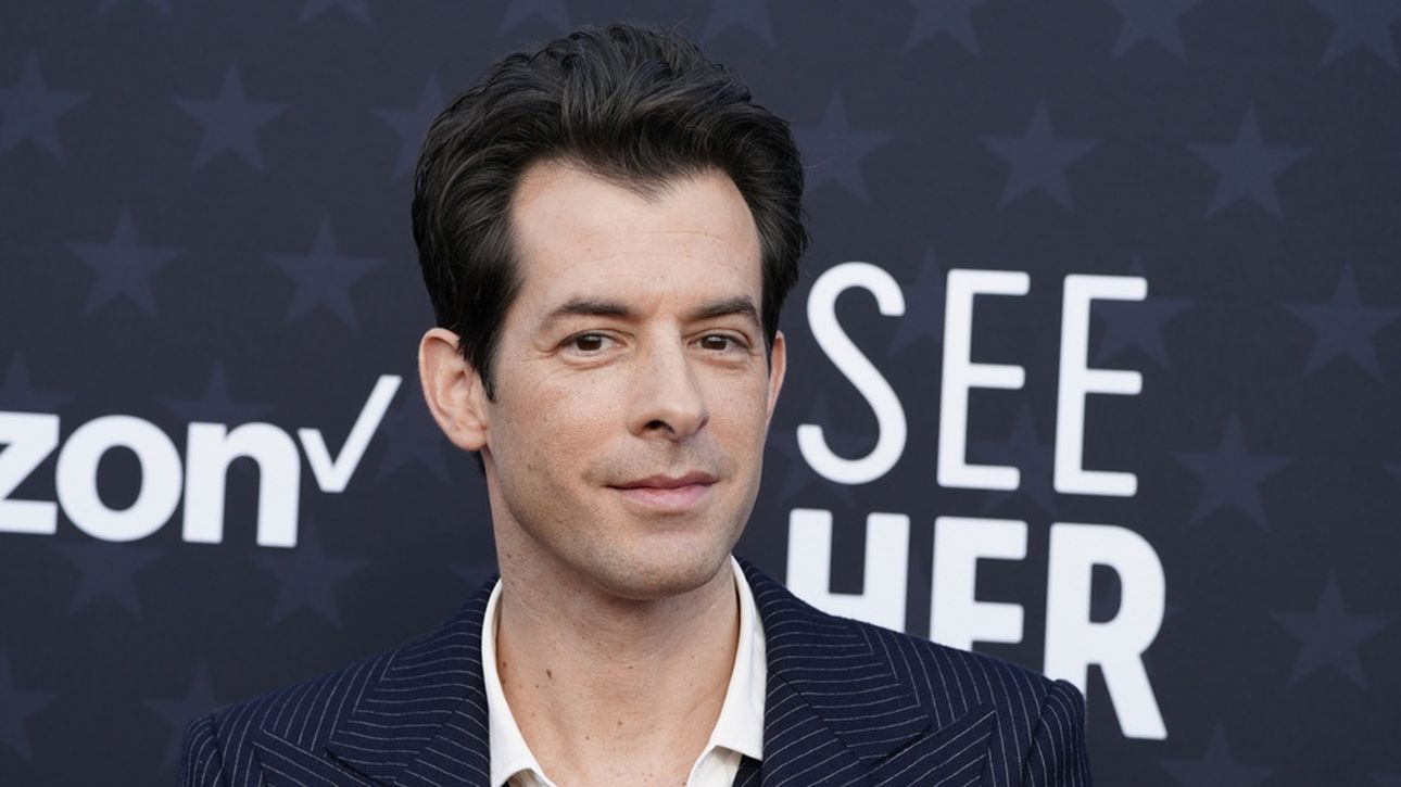 Τα τραγούδια που θέλει να γράψει ο Μάρκ Ρόνσον για τον Ράιαν Γκόσλινγκ