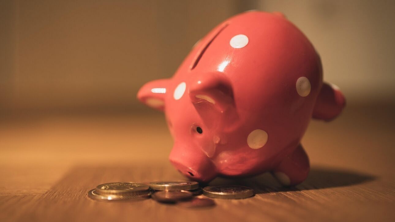 Οι Γερμανοί αποταμιεύουν περισσότερο από όσο χρειάζεται και είναι υπερβολικά απαισιόδοξοι