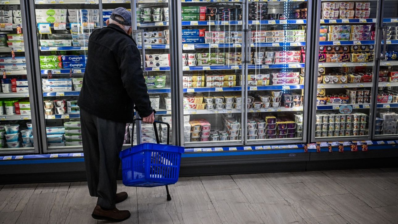 Προσπάθεια για να συγκρατηθούν οι τιμές σε σχολικά και βασικούς κωδικούς προϊόντων Προσπάθεια για να συγκρατηθούν οι τιμές σε σχολικά και βασικούς κωδικούς προϊόντων