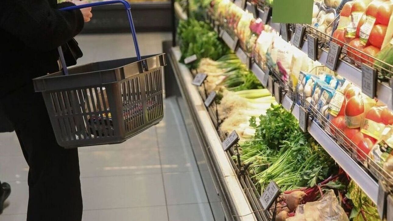 Πληθωρισμό 3,7% για τον Ιούλιο, ανακοίνωσε η Eurostat Πληθωρισμό 3,7% για τον Ιούλιο, ανακοίνωσε η Eurostat