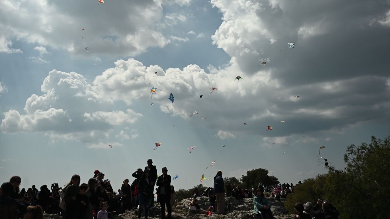 &Tau;&rho;&iota;ή&mu;&epsilon;&rho;&omicron; &Kappa;&alpha;&theta;&alpha;&rho;ά&sigmaf; &Delta;&epsilon;&upsilon;&tau;έ&rho;&alpha;&sigmaf;: &Mu;&epsilon; &tau;&iota; &kappa;&alpha;&iota;&rho;ό &theta;&alpha; &pi;&epsilon;&tau;ά&xi;&omicron;&upsilon;&mu;&epsilon; &alpha;&epsilon;&tau;ό - &Eta; &pi;&rho;ό&gamma;&nu;&omega;&sigma;&eta; &Tau;&sigma;&alpha;&tau;&rho;&alpha;&phi;ύ&lambda;&lambda;&iota;&alpha; &sigma;&tau;&omicron; CNN Greece