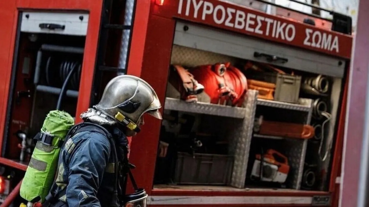 Ό&chi;&eta;&mu;&alpha; &mu;&epsilon; &delta;ύ&omicron; &epsilon;&pi;&iota;&beta;&alpha;ί&nu;&omicron;&nu;&tau;&epsilon;&sigmaf; &pi;&alpha;&rho;&alpha;&sigma;ύ&rho;&theta;&eta;&kappa;&epsilon; &alpha;&pi;ό &rho;έ&mu;&alpha; &sigma;&tau;&alpha; &Sigma;&pi;ά&tau;&alpha; - &Sigma;&epsilon; &epsilon;&xi;έ&lambda;&iota;&xi;&eta; &epsilon;&pi;&iota;&chi;&epsilon;ί&rho;&eta;&sigma;&eta; &delta;&iota;ά&sigma;&omega;&sigma;&eta;&sigmaf;