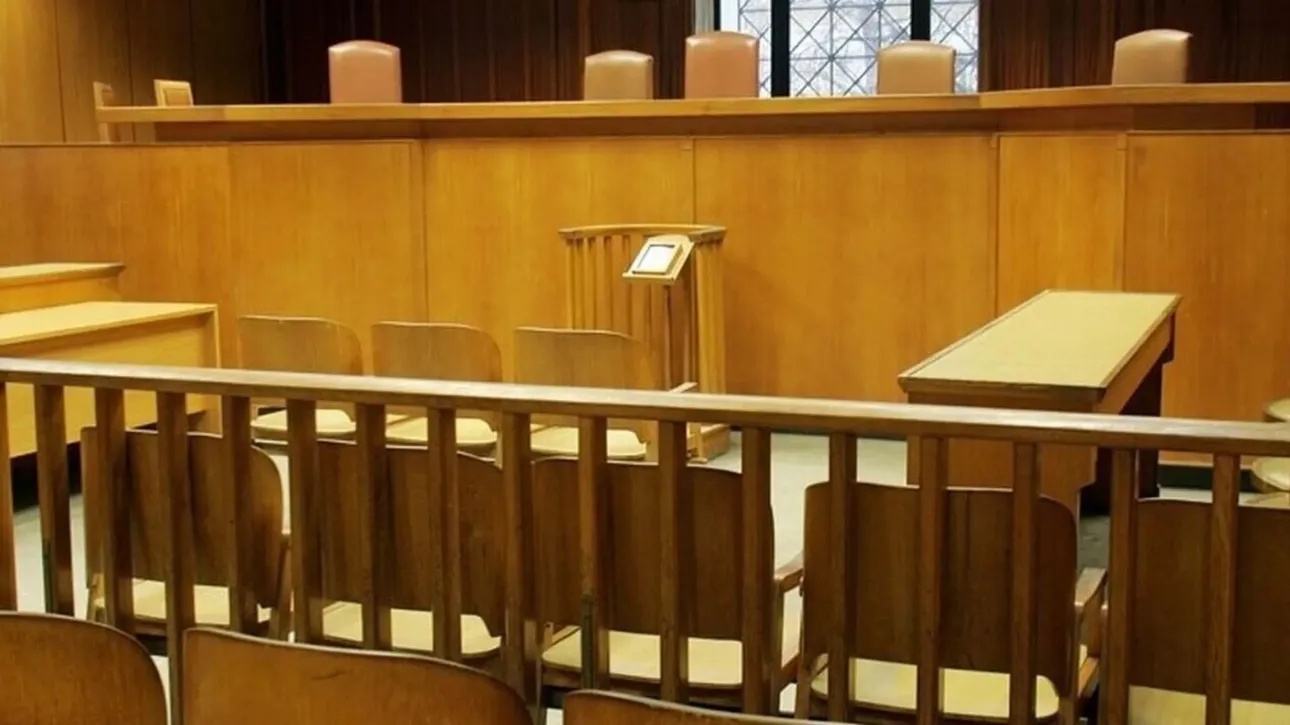 &Theta;&epsilon;&sigma;&sigma;&alpha;&lambda;&omicron;&nu;ί&kappa;&eta;: &Kappa;ά&theta;&epsilon;&iota;&rho;&xi;&eta; 8 &epsilon;&tau;ώ&nu; &sigma;&epsilon; 68&chi;&rho;&omicron;&nu;&omicron; &gamma;&iota;&alpha; &kappa;&alpha;&tau;ά&chi;&rho;&eta;&sigma;&eta; &alpha;&nu;&eta;&lambda;ί&kappa;&omicron;&upsilon; &mu;&epsilon; &theta;ύ&mu;&alpha; &tau;&omicron;&nu; 8&chi;&rho;&omicron;&nu;&omicron; &alpha;&nu;&iota;&psi;&iota;ό &tau;&omicron;&upsilon;