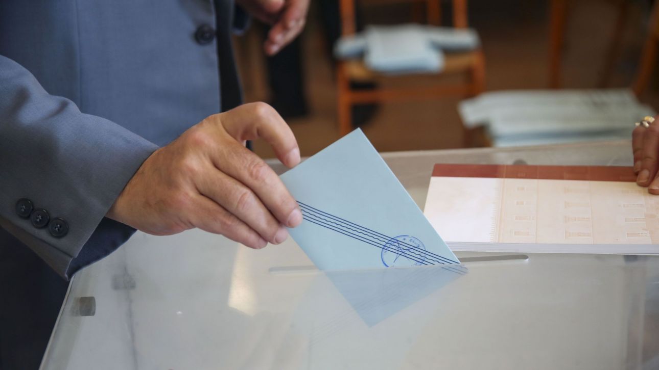 Δημοσκόπηση Alco: Πρώτη η ΝΔ - Εντυπωσιακά υψηλά ποσοστά για τους αναποφάσιστους