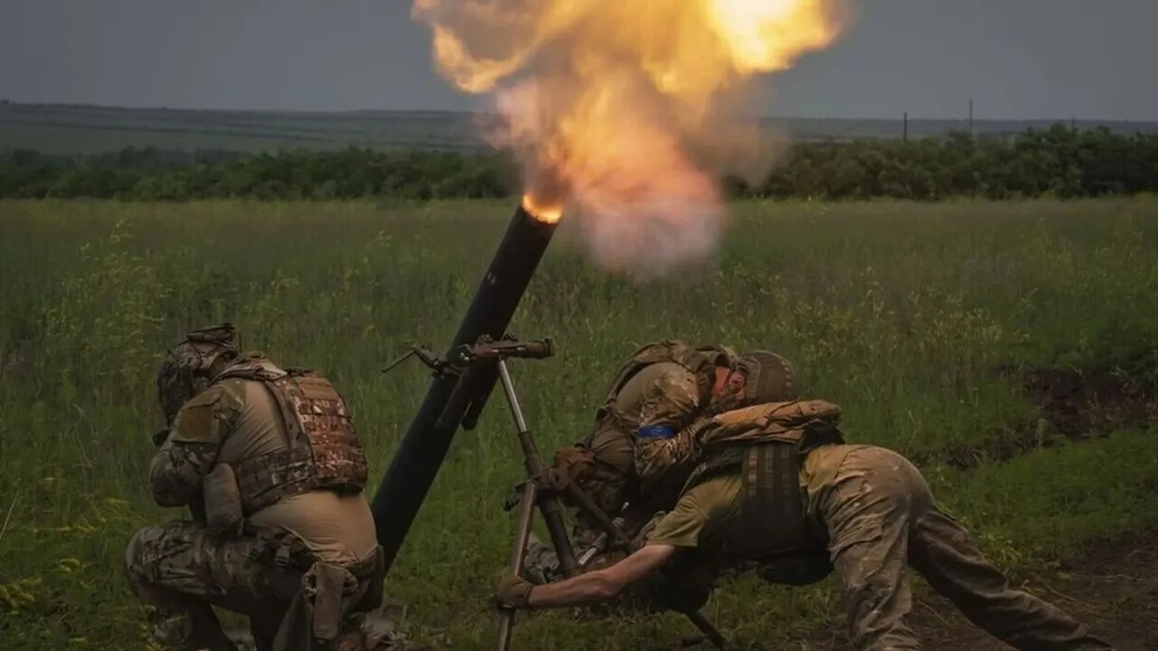 Ουκρανία: Νεκρή 17χρονη από ρωσική πυραυλική επίθεση στο Χάρκοβο – Εννέα τραυματίες