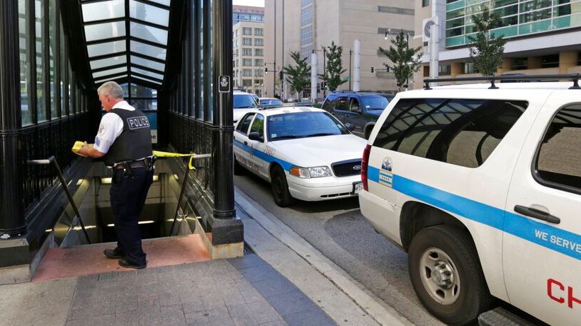 Πυροβολισμοί σε νοσοκομείο του Σικάγο: Δύο αστυνομικοί τραυματίστηκαν, ο ένας σε κρίσιμη κατάσταση