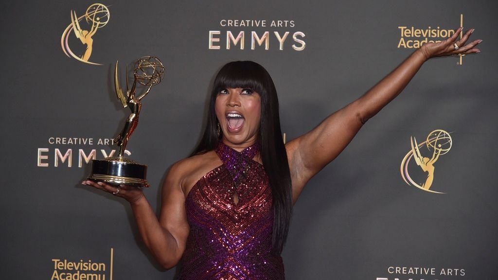 Με το βραβείο Emmy βραβεύτηκε η Άντζελα Μπάσετ - Για την εξαίρετη αφήγηση της σε ντοκιμαντέρ