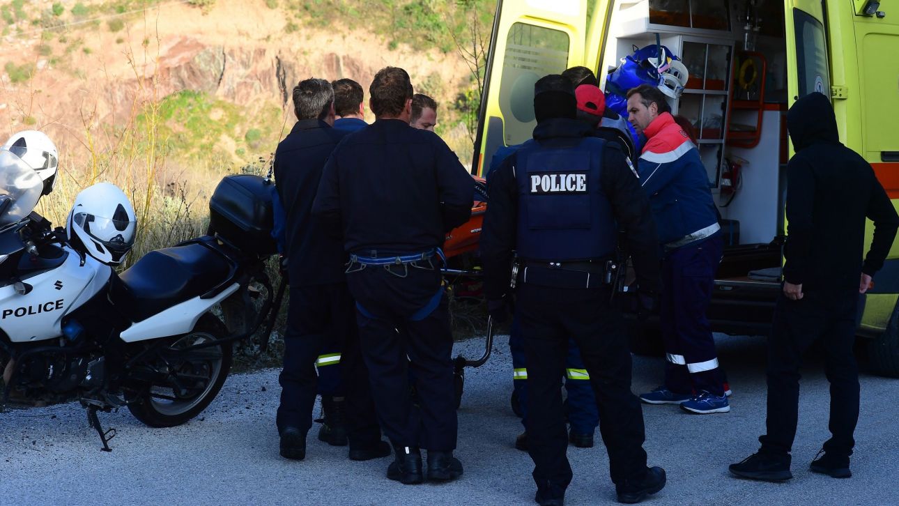 Σφοδρή σύγκρουση αυτοκινήτων στην Πρέβεζα με έναν νεκρό και έναν τραυματία