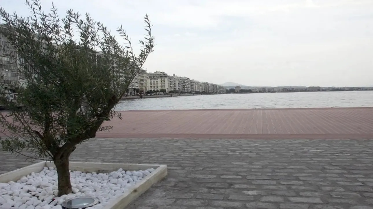 Καιρός: Συννεφιά, βροχές και τοπικές καταιγίδες – Μικρή πτώση της θερμοκρασίας Καιρός: Συννεφιά, βροχές και τοπικές καταιγίδες – Μικρή πτώση της θερμοκρασίας