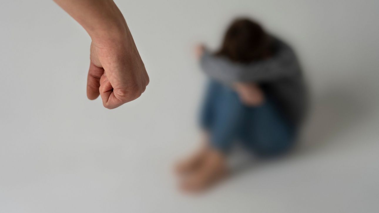 Νέο περιστατικό ενδοοικογενειακής βίας στο Βόλο: Χτύπησε την πρώην σύζυγό του με σφυρί Νέο περιστατικό ενδοοικογενειακής βίας στο Βόλο: Χτύπησε την πρώην σύζυγό του με σφυρί