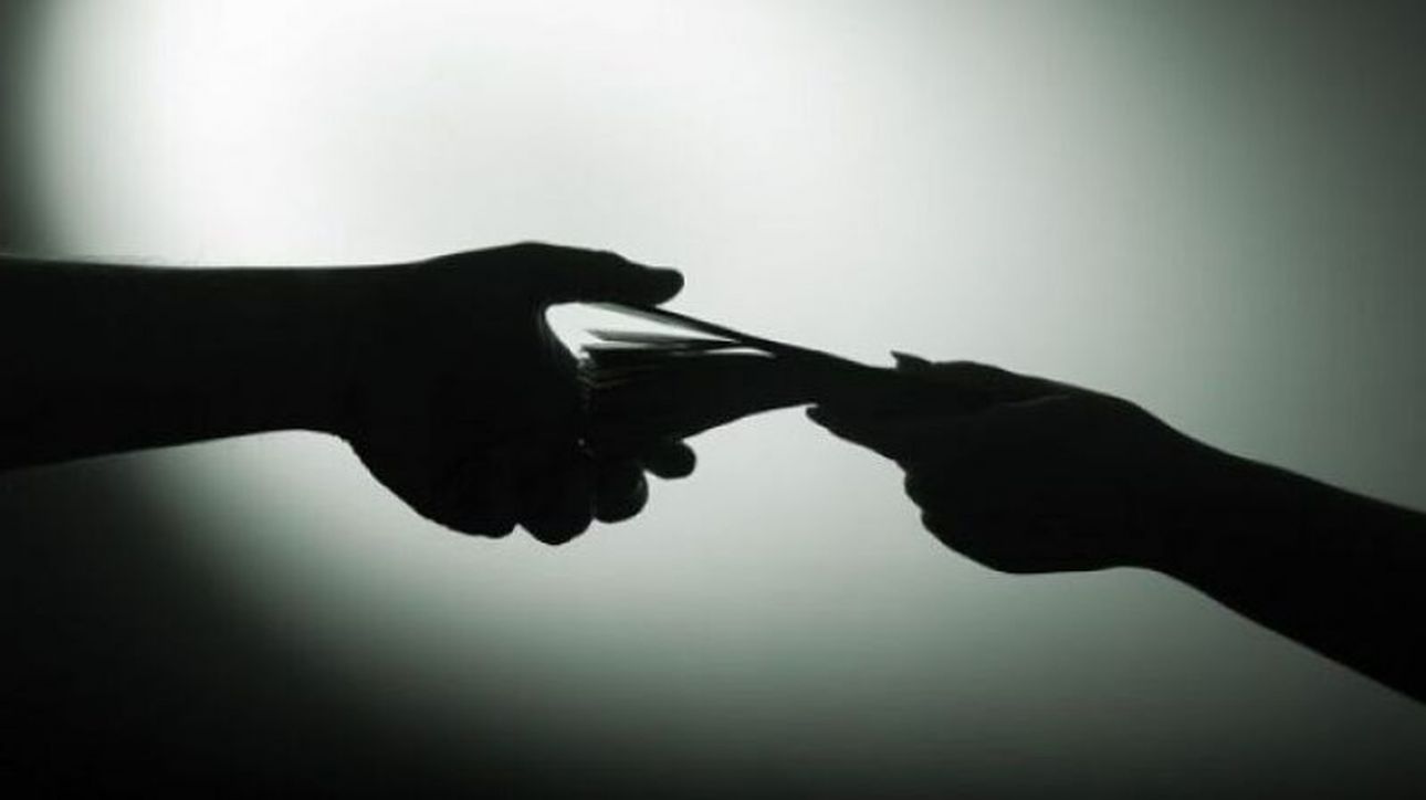 Νέα «όπλα» κατά της φοροδιαφυγής: Φορολόγηση πολυεθνικών, έλεγχοι μέσω ΑΙ, φόρος στα κρυπτονομίσματα Νέα «όπλα» κατά της φοροδιαφυγής: Φορολόγηση πολυεθνικών, έλεγχοι μέσω ΑΙ, φόρος στα κρυπτονομίσματα