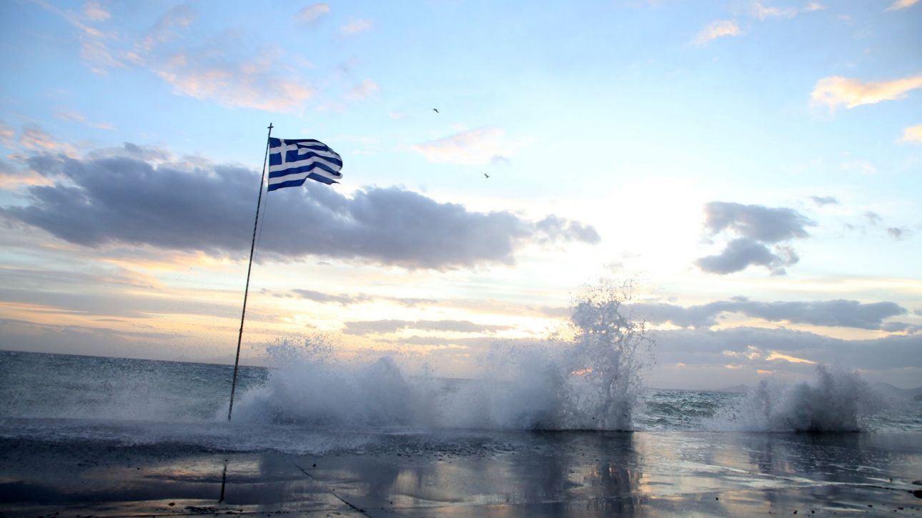 Καιρός: Ηλιοφάνεια με μικρή άνοδο της θερμοκρασίας – Άνεμοι έως 8 μποφόρ στο Αιγαίο