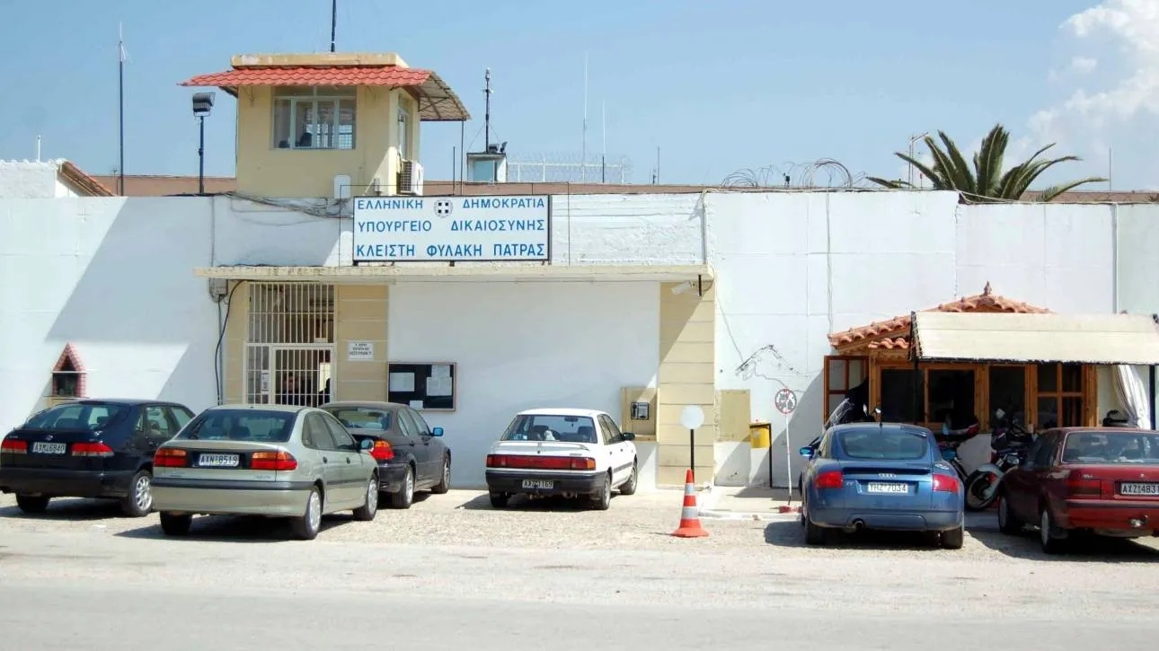 Απαγχονισμένος εντοπίστηκε κρατούμενος στη φυλακή Αγίου Στεφάνου στην Πάτρα