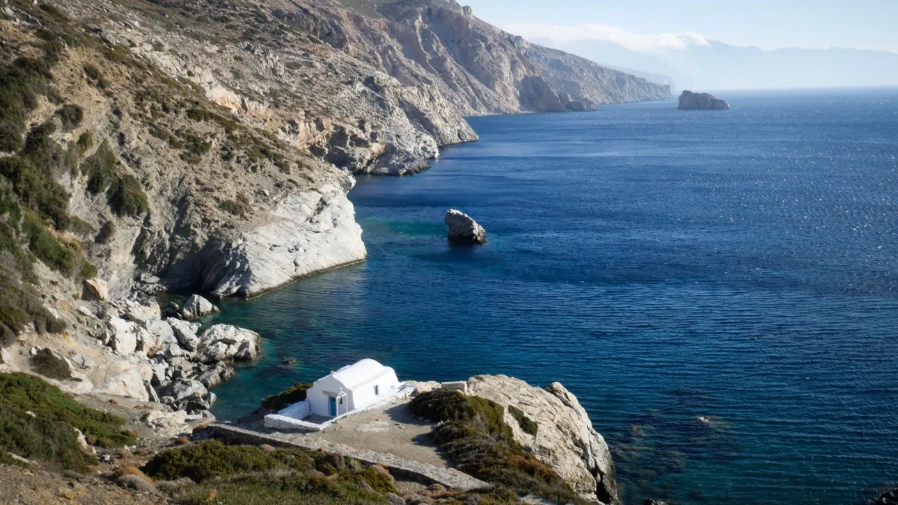 11+3 Παραστάσεις που φτιάχνουν βαλίτσες για το καλοκαίρι