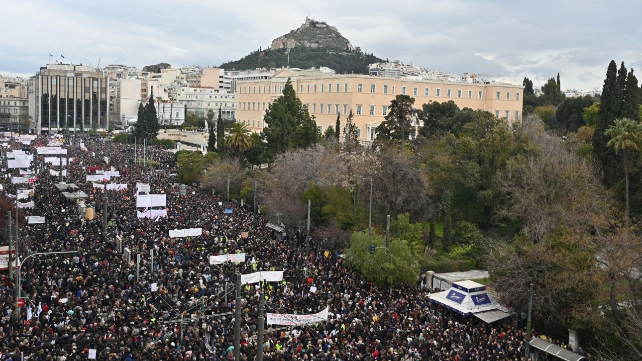 &Alpha;&Delta;&Epsilon;&Delta;&Upsilon; &kappa;&alpha;&iota; &Epsilon;&Kappa;&Alpha; &kappa;&alpha;&lambda;&omicron;ύ&nu; &sigma;&epsilon; &alpha;&pi;&epsilon;&rho;&gamma;ί&alpha; &sigma;&tau;&iota;&sigmaf; 28 &Phi;&epsilon;&beta;&rho;&omicron;&upsilon;&alpha;&rho;ί&omicron;&upsilon; &gamma;&iota;&alpha; &tau;&alpha; &tau;&rho;ί&alpha; &chi;&rho;ό&nu;&iota;&alpha; &alpha;&pi;ό &tau;&alpha; &Tau;έ&mu;&pi;&eta;