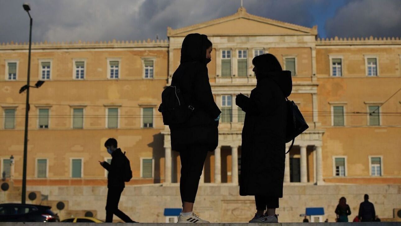 Αύξηση 50 ευρώ στον κατώτατο μισθό - Ποιοι κερδίζουν, αναλυτικά παραδείγματα