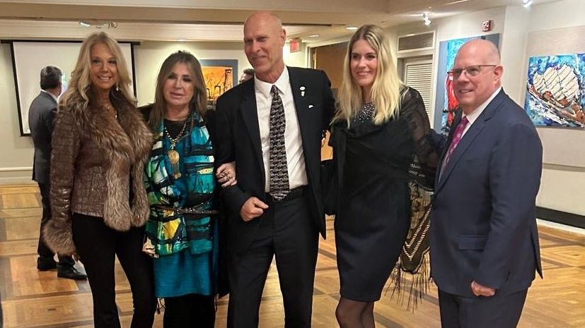 Εγκαίνια για την έκθεση «Journeys Intersections – No2» της Μίνας Παπαθεοδώρου - Βαλυράκη στις ΗΠΑ