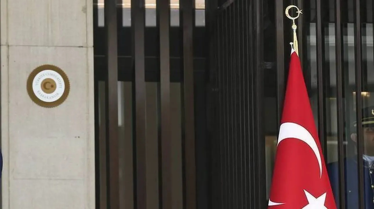 Η Τουρκία κατηγορεί το Ισραήλ για τις επιθέσεις στη Συρία: «Δολιοφθορά κατά της ειρήνης» Η Τουρκία κατηγορεί το Ισραήλ για τις επιθέσεις στη Συρία: «Δολιοφθορά κατά της ειρήνης»