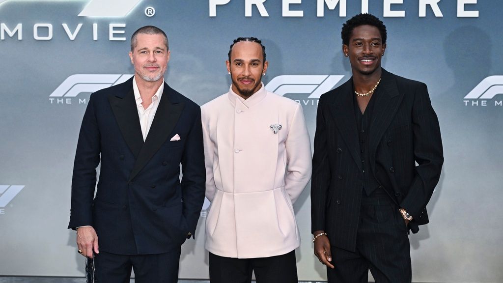 Λαμπερή η πρεμιέρα της ταινίας «F1» στη Νέα Υόρκη με σκηνικό εμπνευσμένο από τον κόσμο της Formula 1