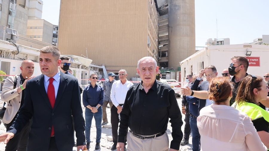 Νετανιάχου: «Μπορούμε να πλήξουμε το Ιράν και μόνοι μας» - Τραμπ: «Σε δύο εβδομάδες η απόφασή μου»
