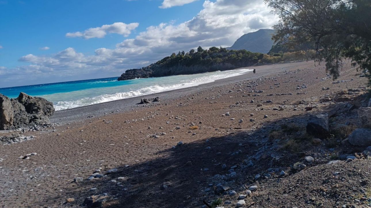 Νεκροί δύο ηλικιωμένοι σε παραλίες της Πιερίας – Διακομίστηκαν με ΕΚΑΒ στο νοσοκομείο Κατερίνης Νεκροί δύο ηλικιωμένοι σε παραλίες της Πιερίας – Διακομίστηκαν με ΕΚΑΒ στο νοσοκομείο Κατερίνης