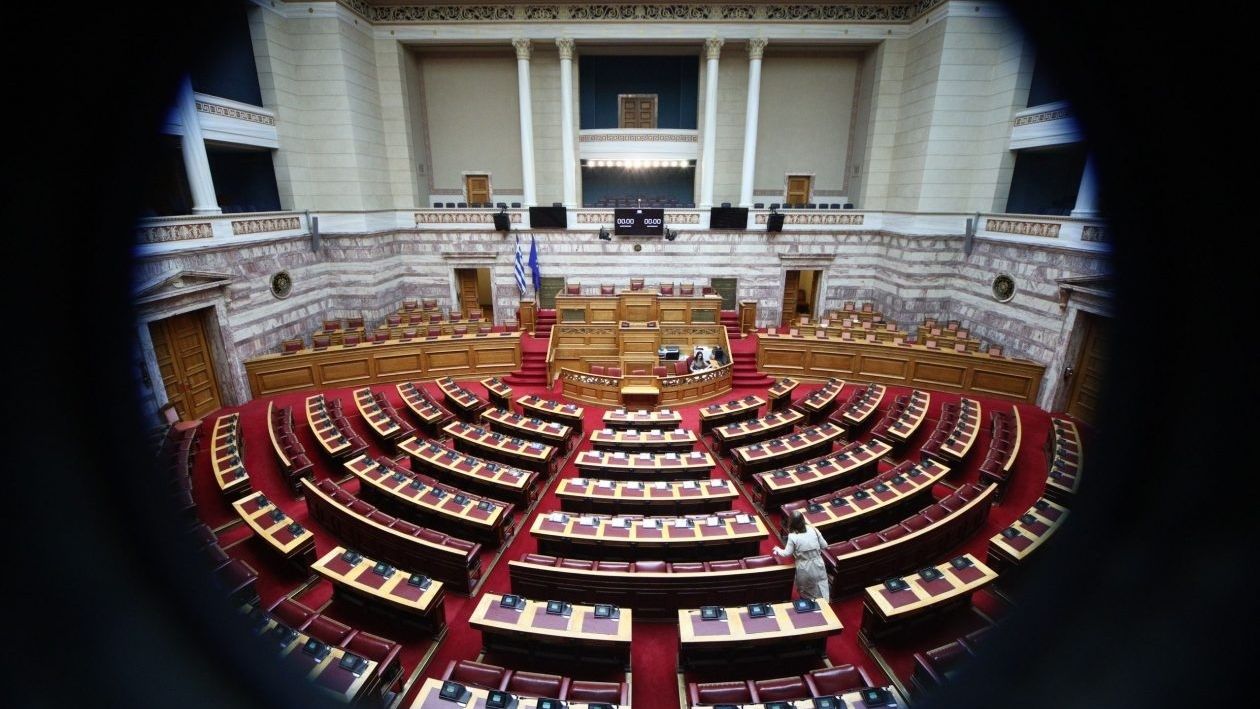 Στη Βουλή το νομοσχέδιο για τον Τελωνειακό Κώδικα – Κριτική από τα κόμματα Στη Βουλή το νομοσχέδιο για τον Τελωνειακό Κώδικα – Κριτική από τα κόμματα
