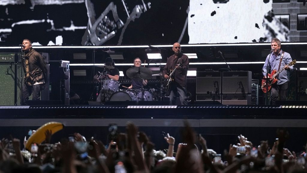 Ποιο τραγούδι των Oasis ακούγεται περισσότερο τα τελευταία 25 χρόνια