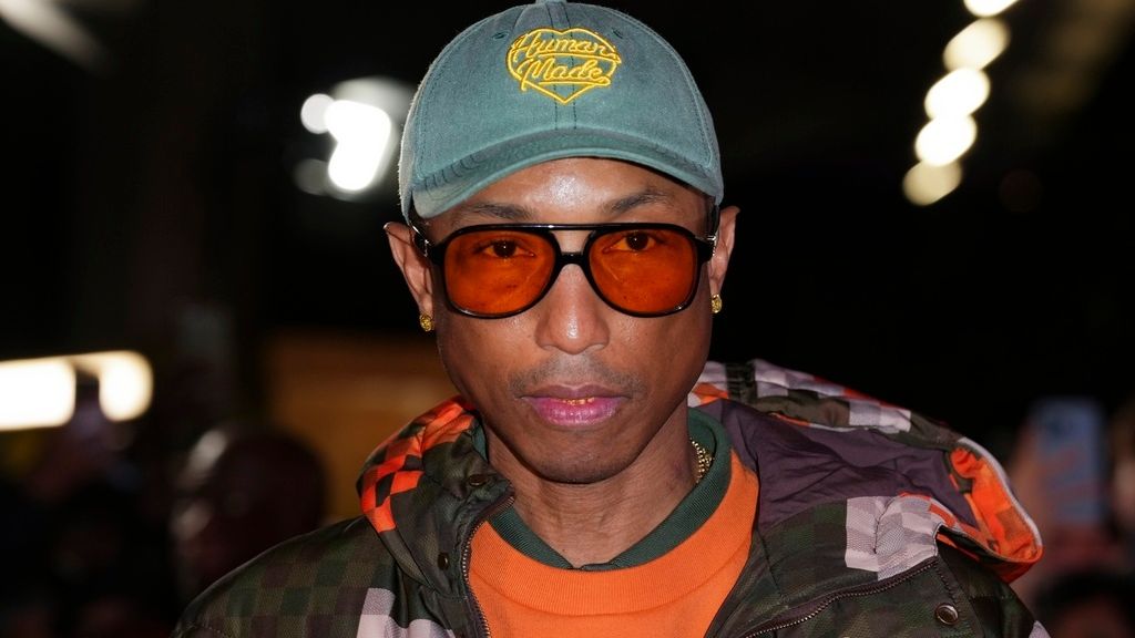 Ο Φαρέλ Γουίλιαμς τιμήθηκε με τον τίτλο του Ιππότη της Λεγεώνας της Τιμής