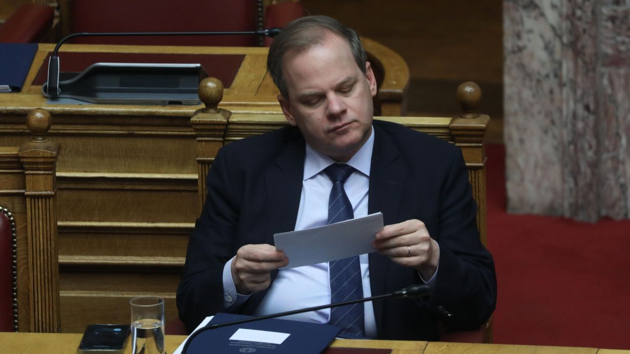 Τέμπη: Κίνηση ποινικής δίωξης κατά Καραμανλή προτείνει το πόρισμα της ΝΔ – Για παράβαση καθήκοντος Τέμπη: Κίνηση ποινικής δίωξης κατά Καραμανλή προτείνει το πόρισμα της ΝΔ – Για παράβαση καθήκοντος