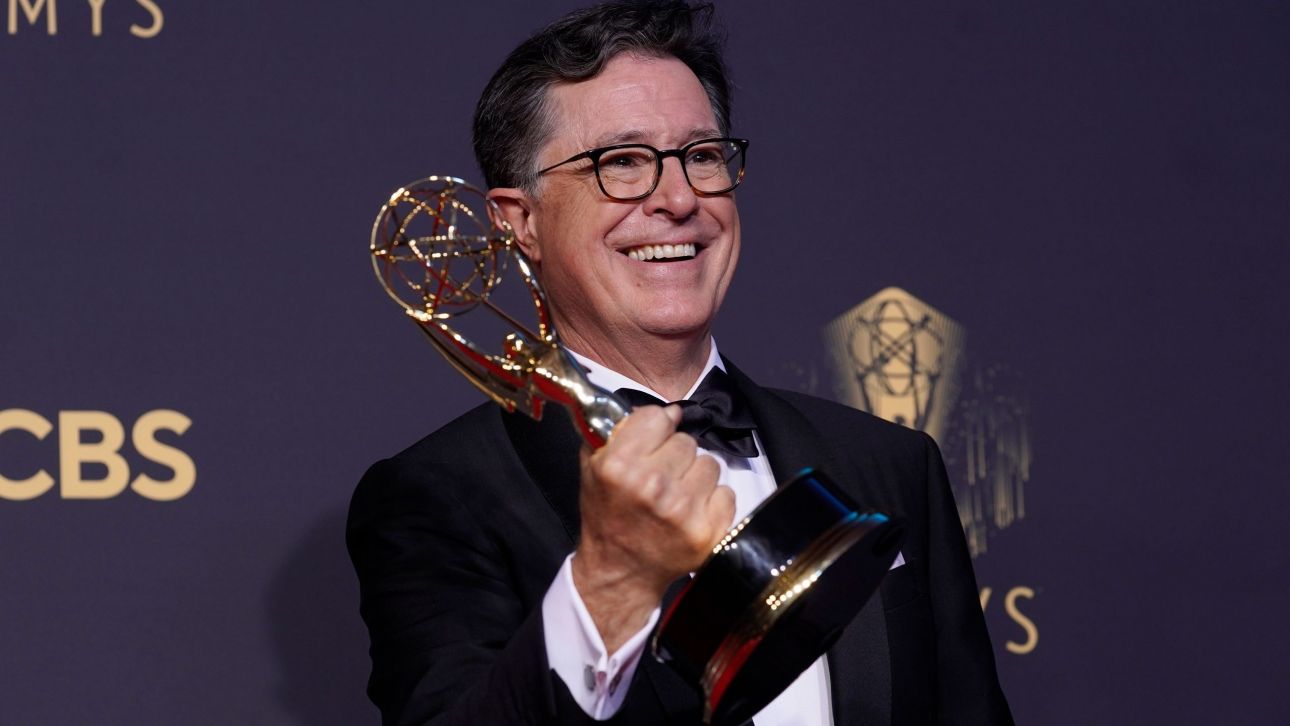 Τίτλοι τέλους για το «The Late Show with Stephen Colbert» – Ποιος ο ρόλος του Τραμπ Τίτλοι τέλους για το «The Late Show with Stephen Colbert» – Ποιος ο ρόλος του Τραμπ