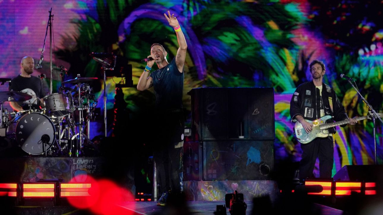 Πώς οι Coldplay έκαναν viral ένα παράνομο ζευγάρι – Τι ισχυρίζονται οι ίδιοι Πώς οι Coldplay έκαναν viral ένα παράνομο ζευγάρι – Τι ισχυρίζονται οι ίδιοι