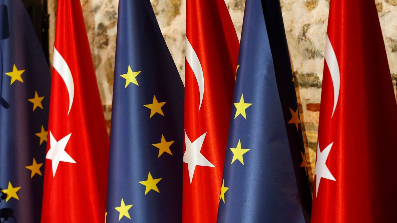 Χαλαρώνει η χορήγηση βίζας Σένγκεν σε Τούρκους Χαλαρώνει η χορήγηση βίζας Σένγκεν σε Τούρκους