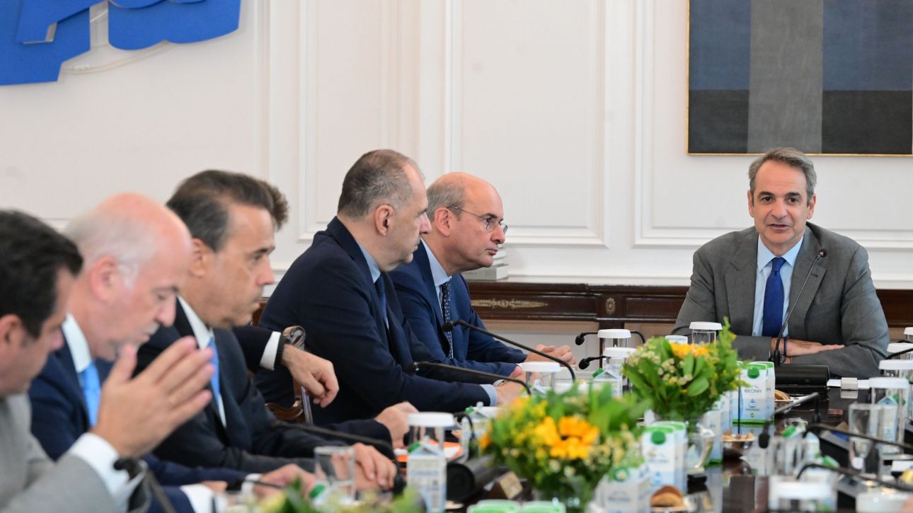 Μητσοτάκης στο υπουργικό: Μην χαθεί ούτε ευρώ από το Ταμείο Ανάκαμψης Μητσοτάκης στο υπουργικό: Μην χαθεί ούτε ευρώ από το Ταμείο Ανάκαμψης