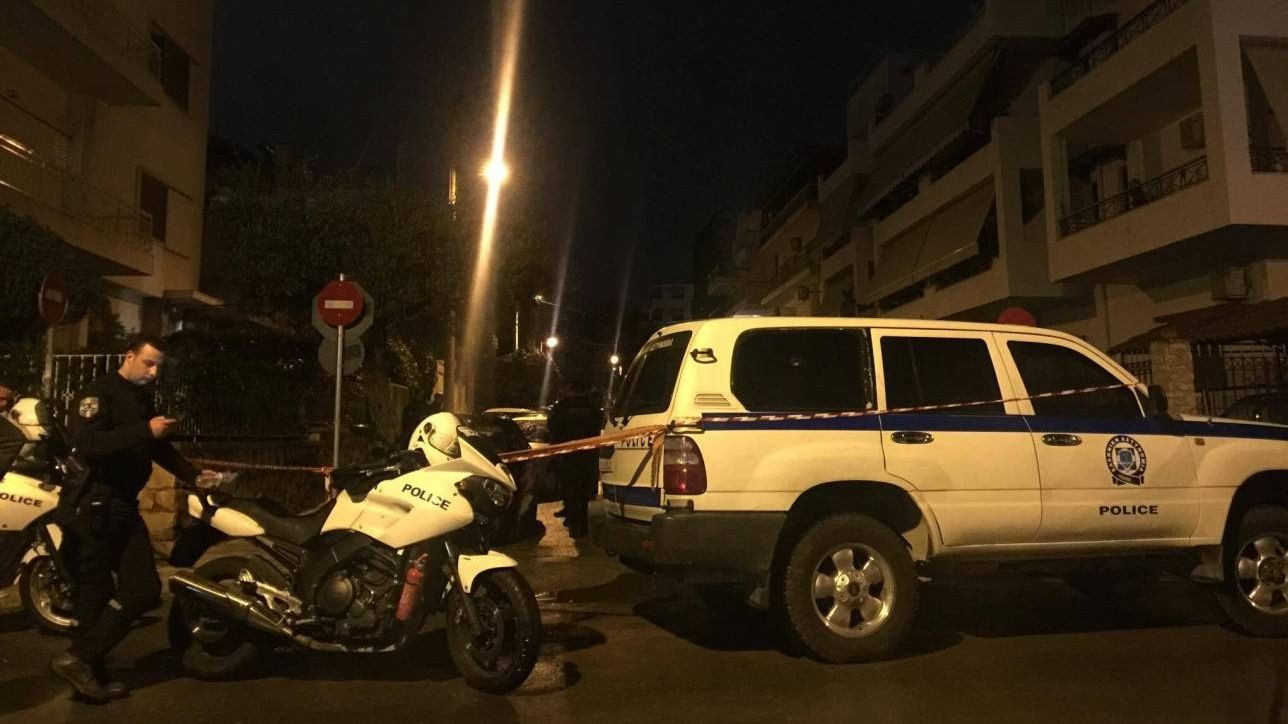 Παλαιό Φάληρο: Έρευνες γύρω από τις κινήσεις της γυναίκας με το καρότσι και το ταξί που τη μετέφερε Παλαιό Φάληρο: Έρευνες γύρω από τις κινήσεις της γυναίκας με το καρότσι και το ταξί που τη μετέφερε