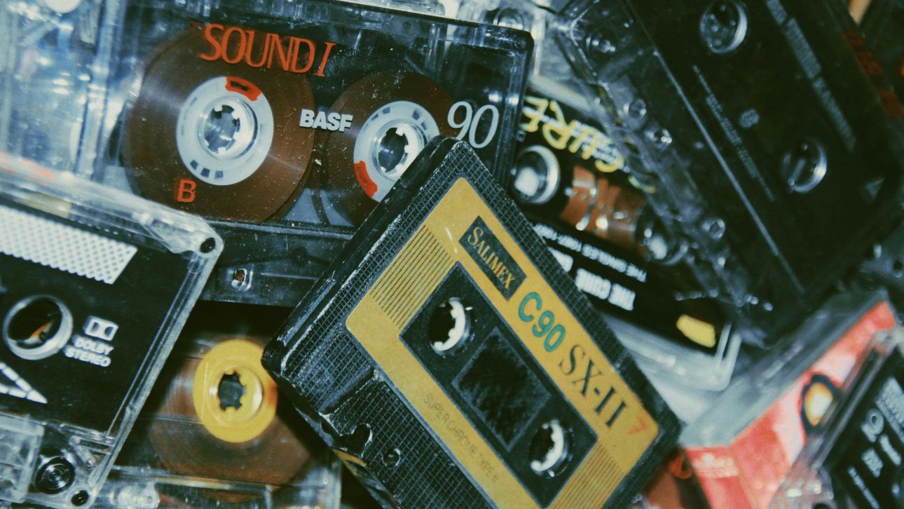 Από την κασέτα στο Spotify: «Η γενιά που δεν πάτησε ποτέ Play»