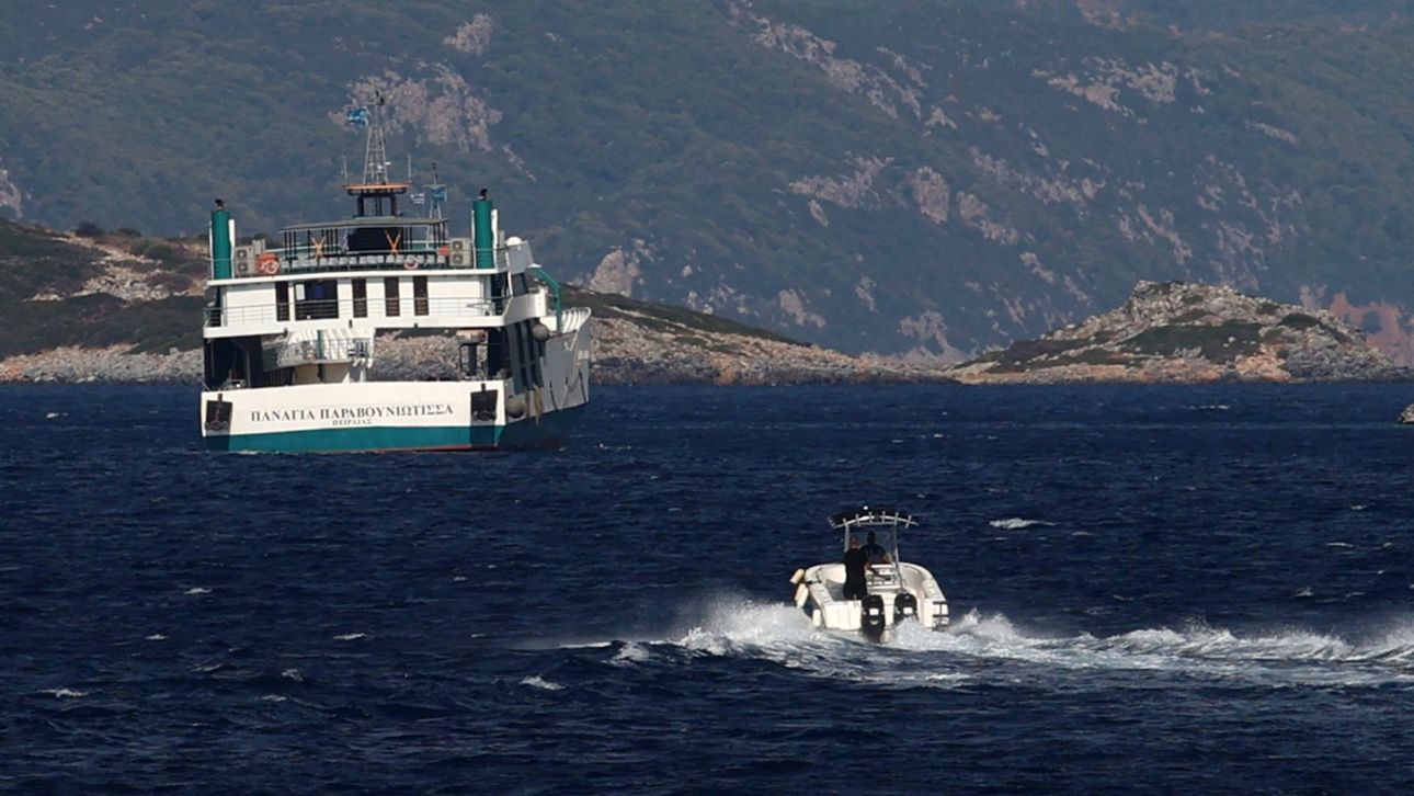 Ρήγμα 20 μέτρων εντόπισαν οι δύτες στο φέρι μποτ στα Νέα Στύρα Ρήγμα 20 μέτρων εντόπισαν οι δύτες στο φέρι μποτ στα Νέα Στύρα