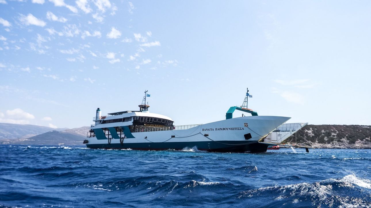 Το απόγευμα θα ξεκινήσει η επιχείρηση αποκόλλησης του πλοίου που προσάραξε σε ξέρα στα Νέα Στύρα Το απόγευμα θα ξεκινήσει η επιχείρηση αποκόλλησης του πλοίου που προσάραξε σε ξέρα στα Νέα Στύρα