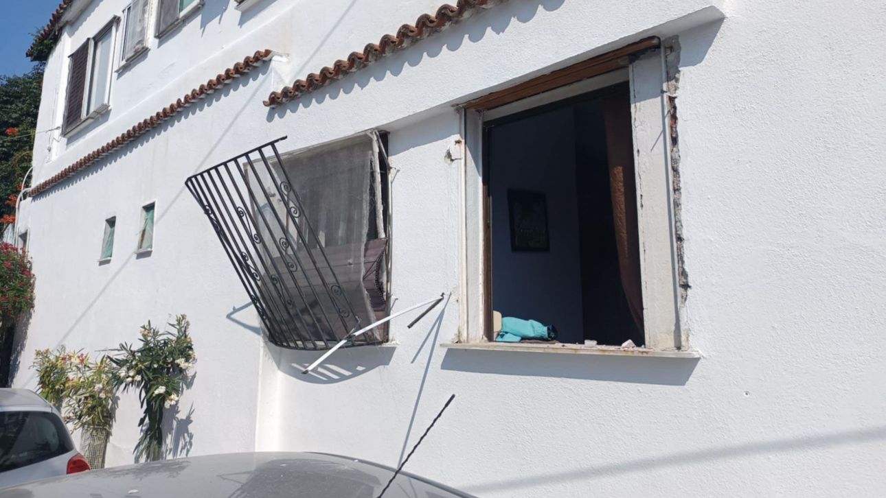Έκρηξη σε ενοικιαζόμενα δωμάτια στην Ασπροβάλτα: Εξιτήριο για τη μία τραυματία Έκρηξη σε ενοικιαζόμενα δωμάτια στην Ασπροβάλτα: Εξιτήριο για τη μία τραυματία