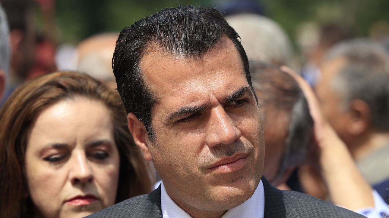 Πλεύρης: Φυλάκιση χωρίς εξαγορά για παράνομη είσοδο μεταναστών – Τέλος στην «Ελλάδα ως ξενοδοχείο» Πλεύρης: Φυλάκιση χωρίς εξαγορά για παράνομη είσοδο μεταναστών – Τέλος στην «Ελλάδα ως ξενοδοχείο»