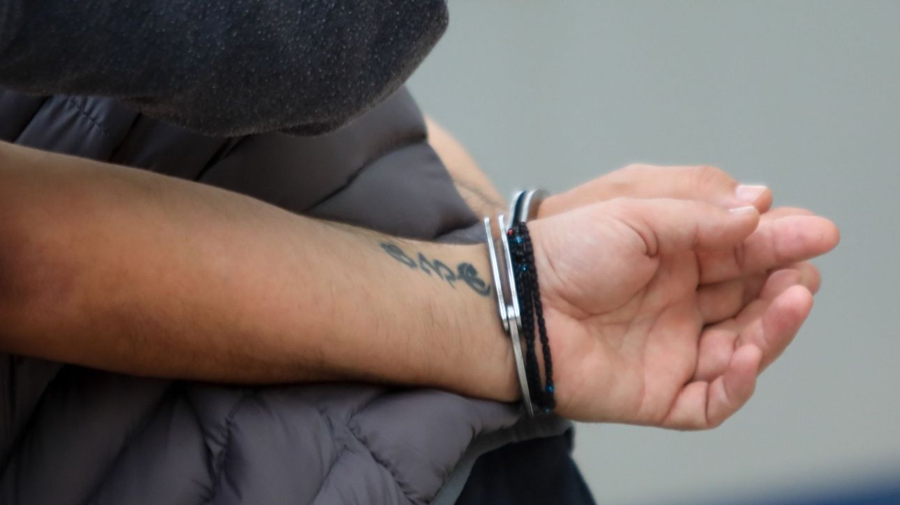 Συνελήφθη 38χρονος για ξυλοδαρμό δημοτικού υπαλλήλου καθαριότητας στην Κυψέλη Συνελήφθη 38χρονος για ξυλοδαρμό δημοτικού υπαλλήλου καθαριότητας στην Κυψέλη