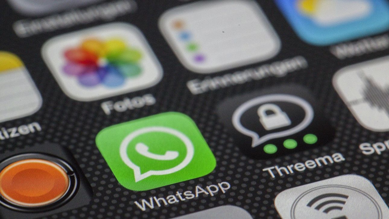 Η Μόσχα φέρνει το αντίπαλο δέος του WhatsApp στα κινητά των Ρώσων